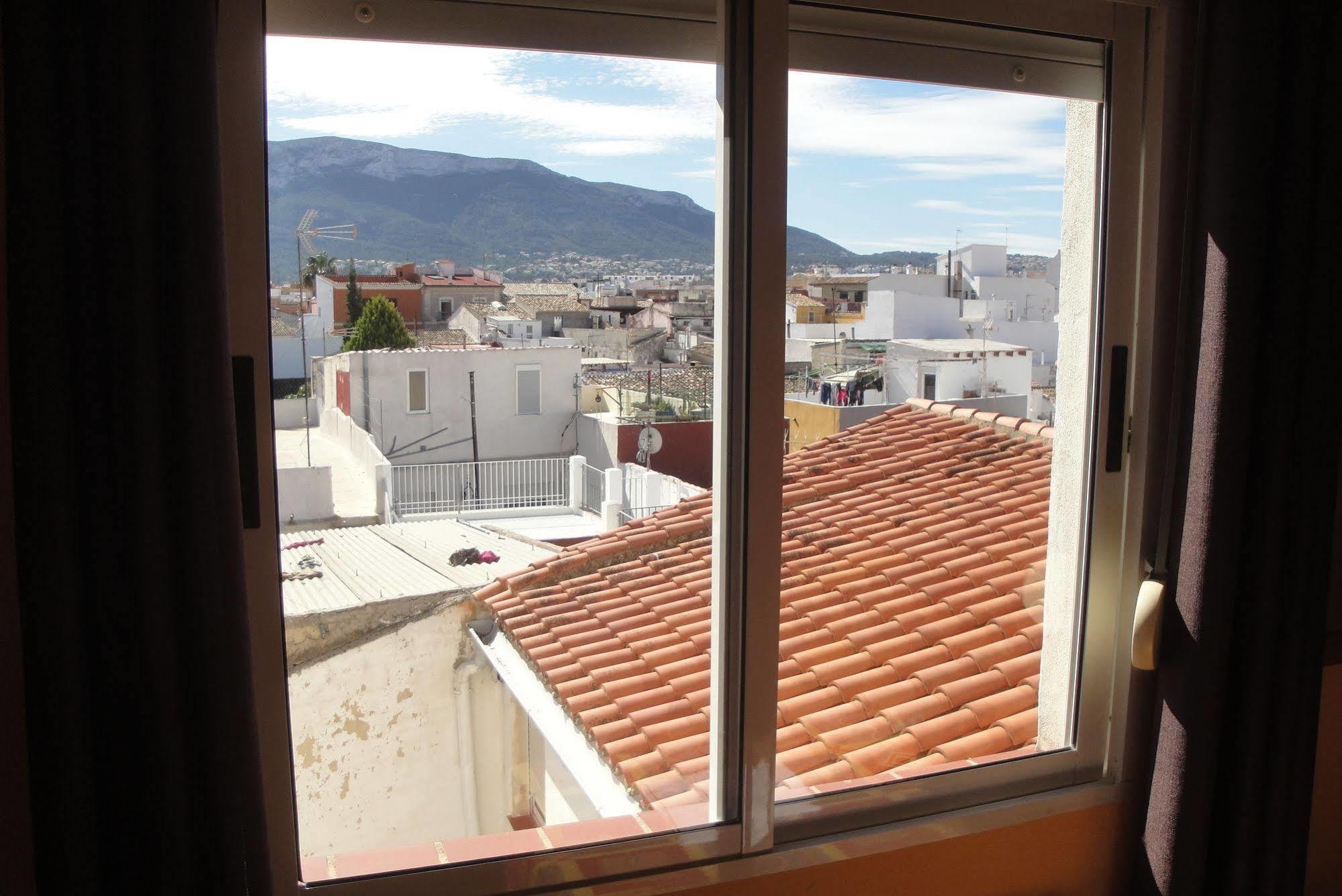 Hostal Cristina Denia Exterior photo